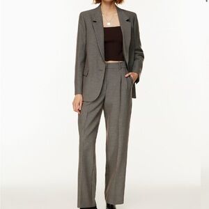 ARITZIA Effortless Pants